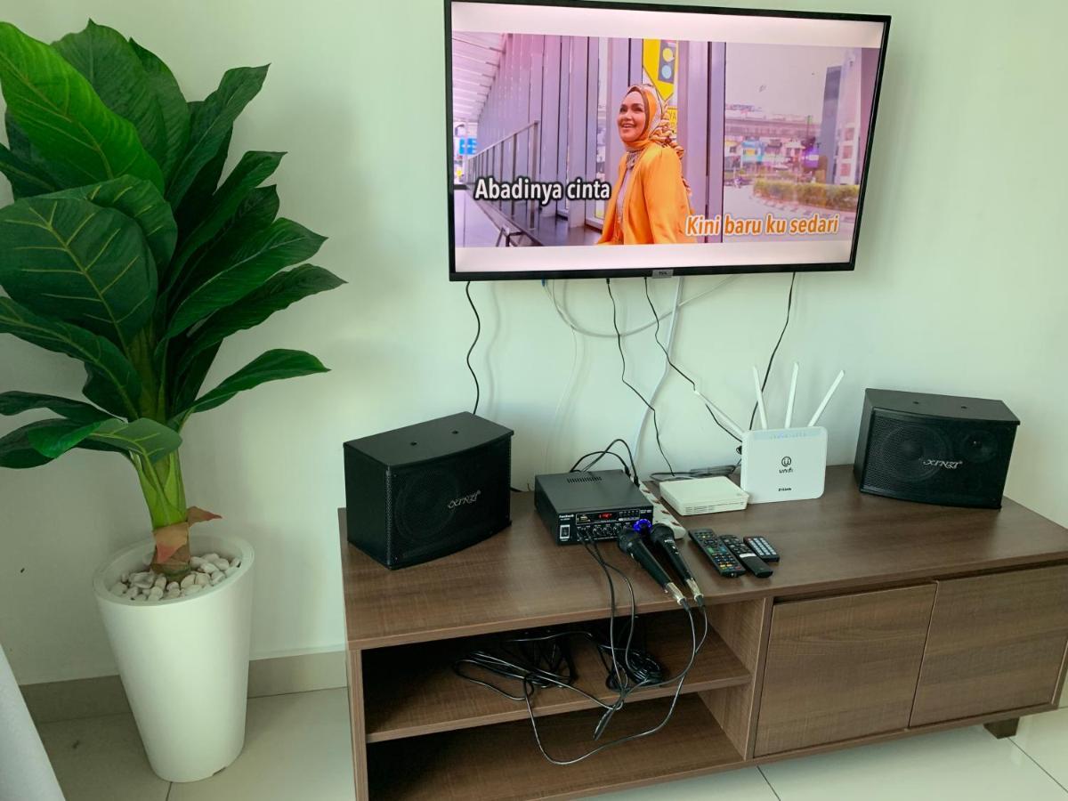 Desaru Utama Apartment With Karaoke, Netflix, Pool View, Free Wifi And Near Car Park ภายนอก รูปภาพ